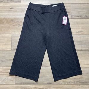 CAbi‎ Women 188 Ponte Gaucho Pants Wide Leg Size 8 Charcoal Gray Style 188